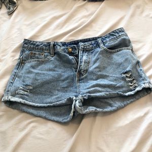 Romwe Medium Jean Shorts